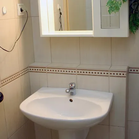 Arriva Apartment, Optional Indoor Parking Budapest