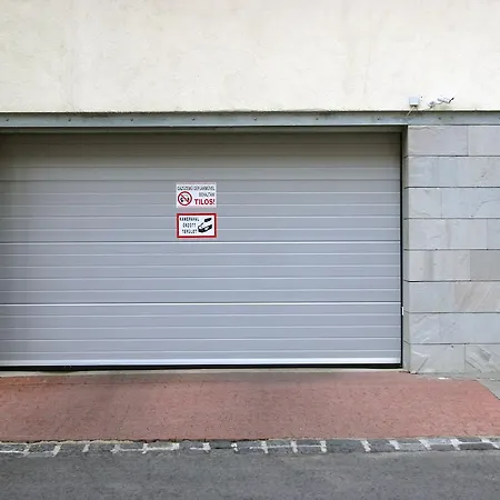 Lejlighed Arriva Apartment, Optional Indoor Parking Budapest