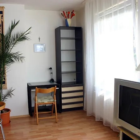 Arriva Apartment, Optional Indoor Parking