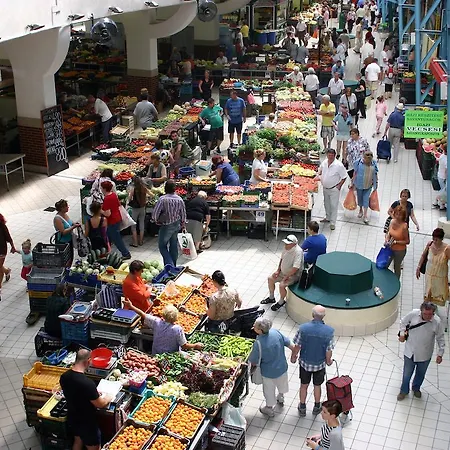 Arriva Apartment, Optional Indoor Parking Budapest