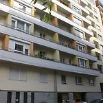 דירה Arriva Apartment, Optional Indoor Parking *